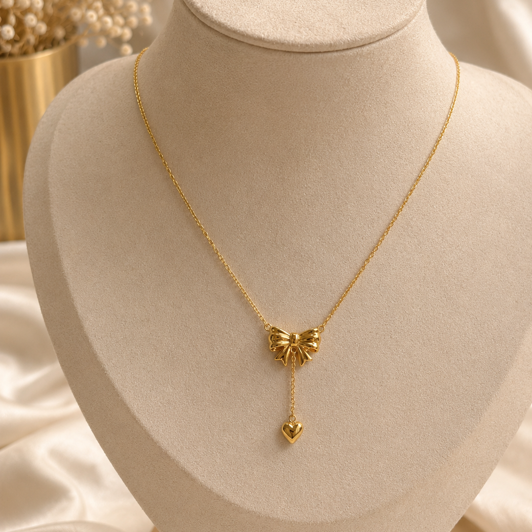 Sweetheart ribbon necklace