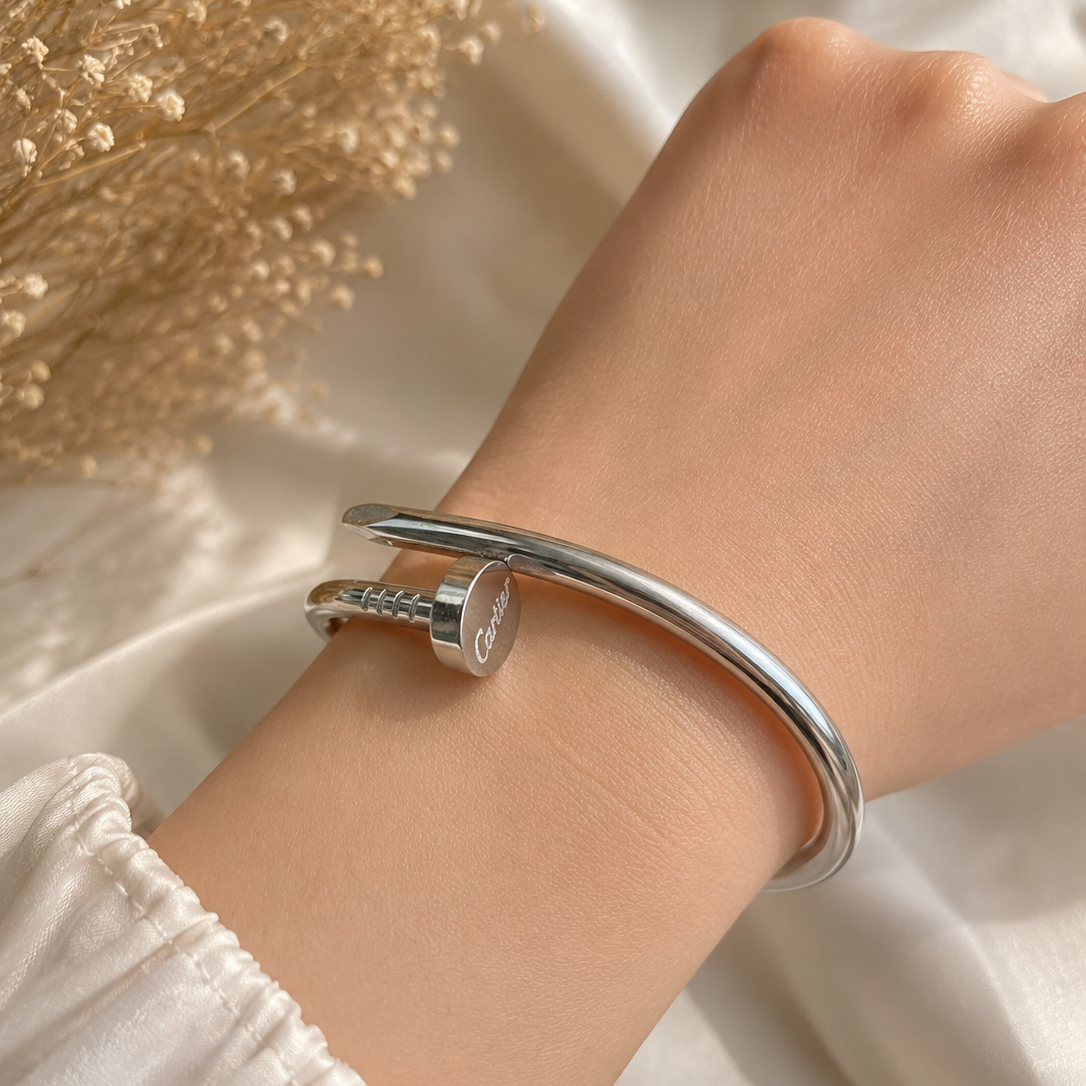 nail cuff