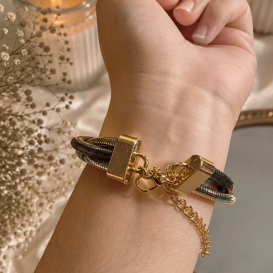 tri-tone cuff