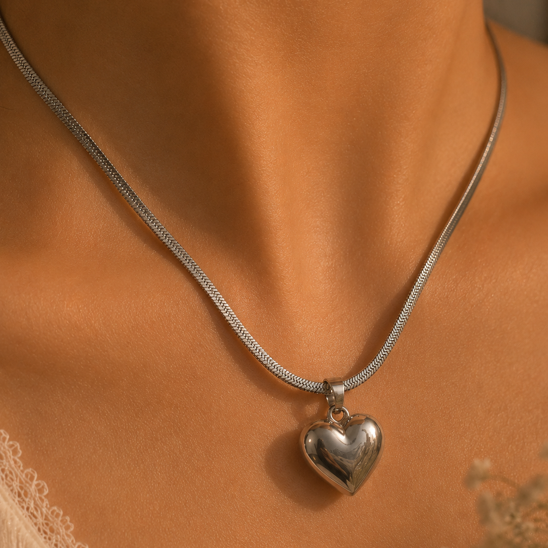 metallic love necklace