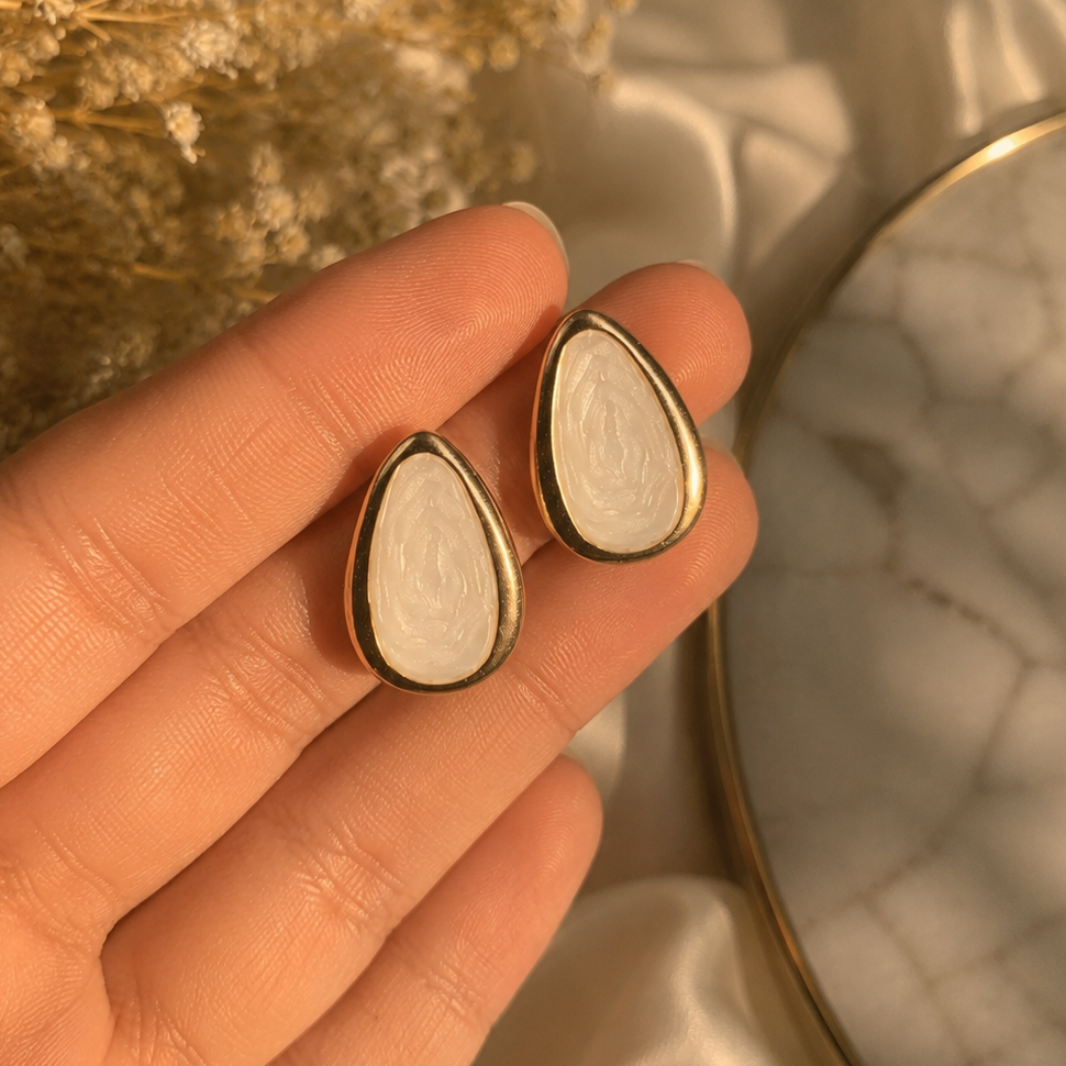moon petal earring