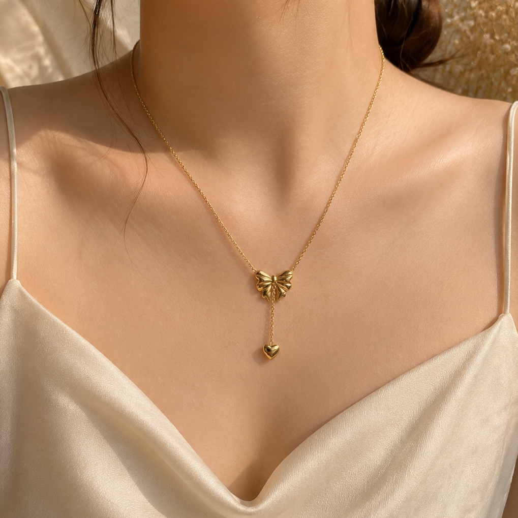 Sweetheart ribbon necklace