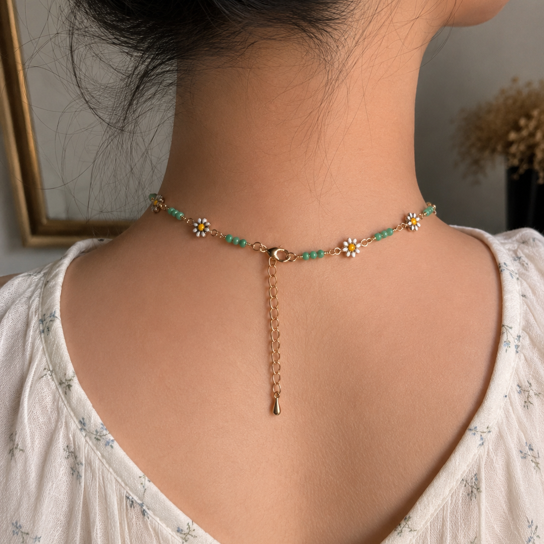 sage & petals necklace